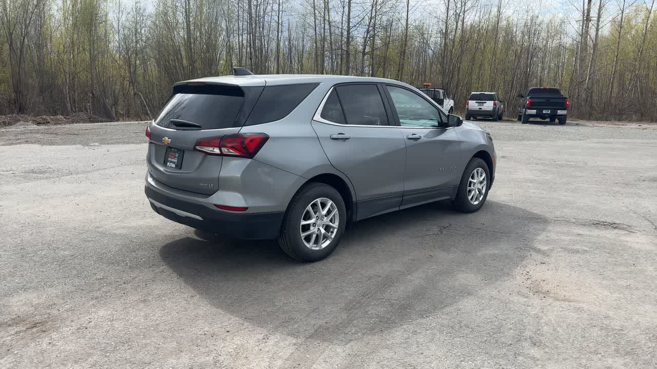 Thumbnail: 2024 Chevrolet Equinox - 14