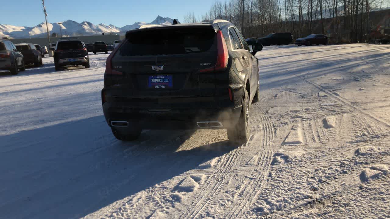Thumbnail: 2024 Cadillac XT4 - 12