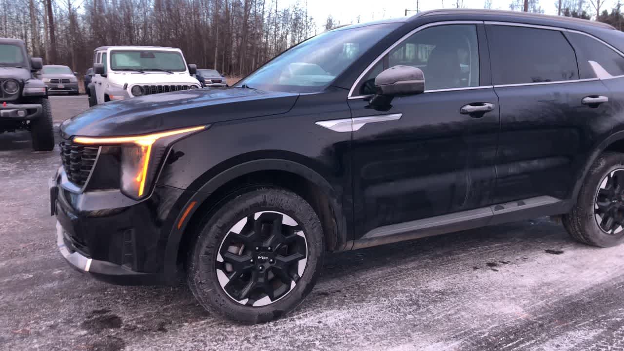 Thumbnail: 2024 Kia Sorento - 6