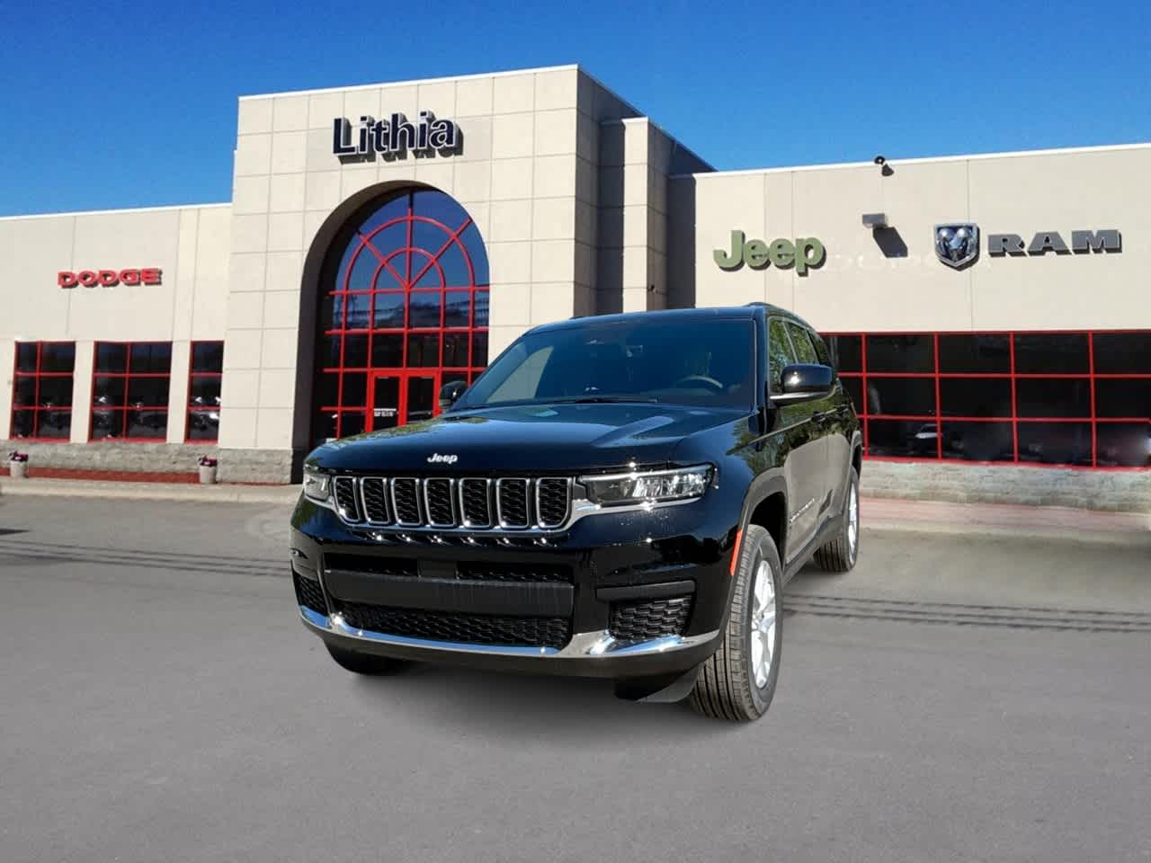 Thumbnail: 2026 Jeep Grand Cherokee - 1