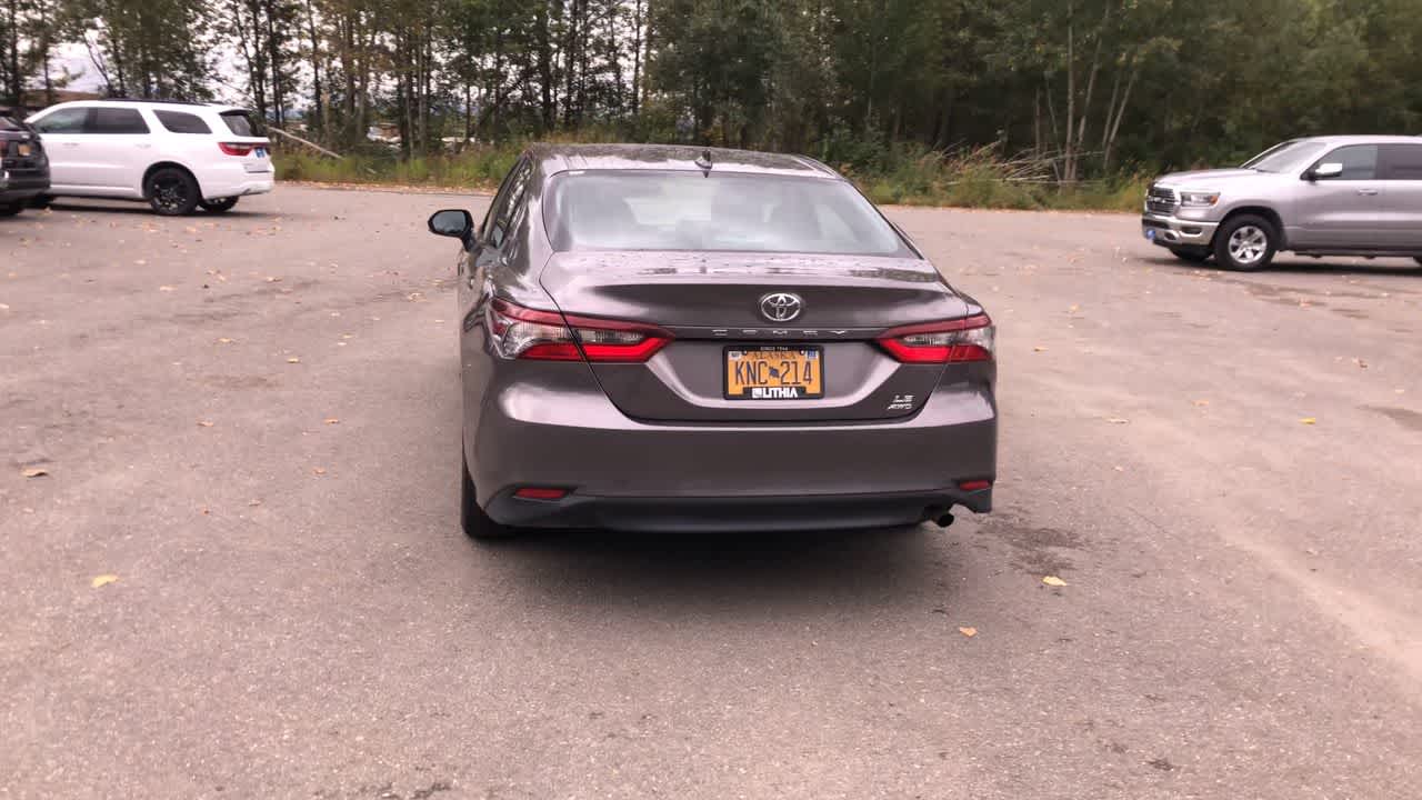 Thumbnail: 2024 Toyota Camry - 11