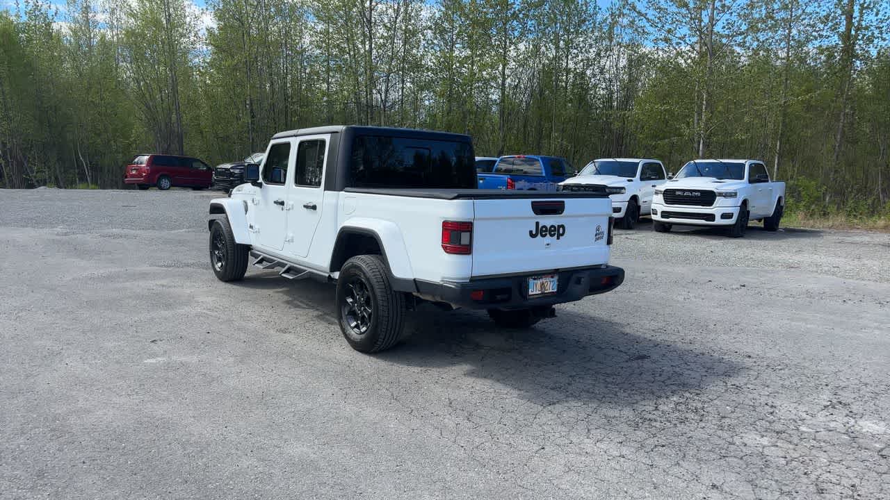 Thumbnail: 2023 Jeep Gladiator - 11