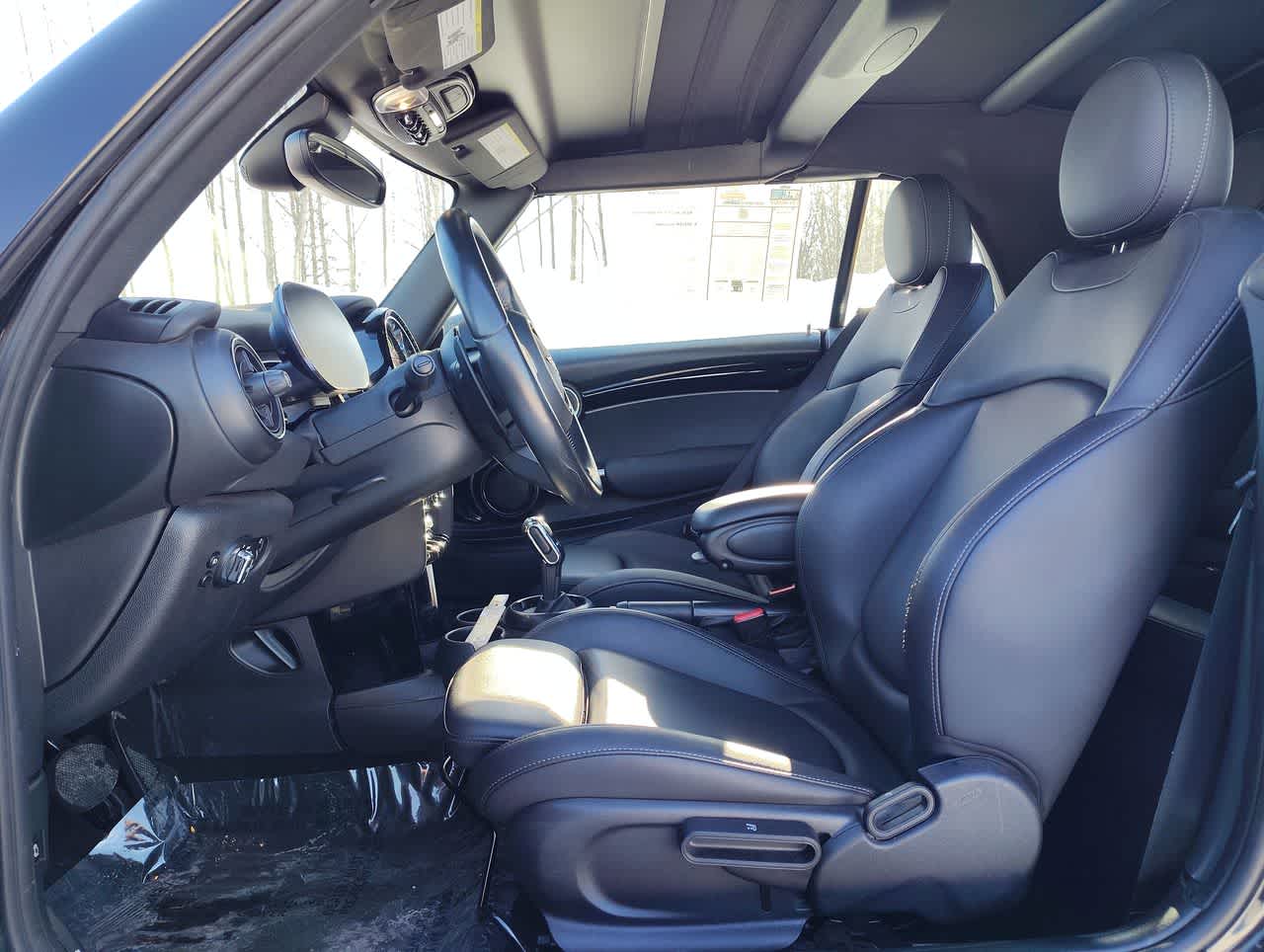 Thumbnail: 2024 MINI Cooper Convertible - 15