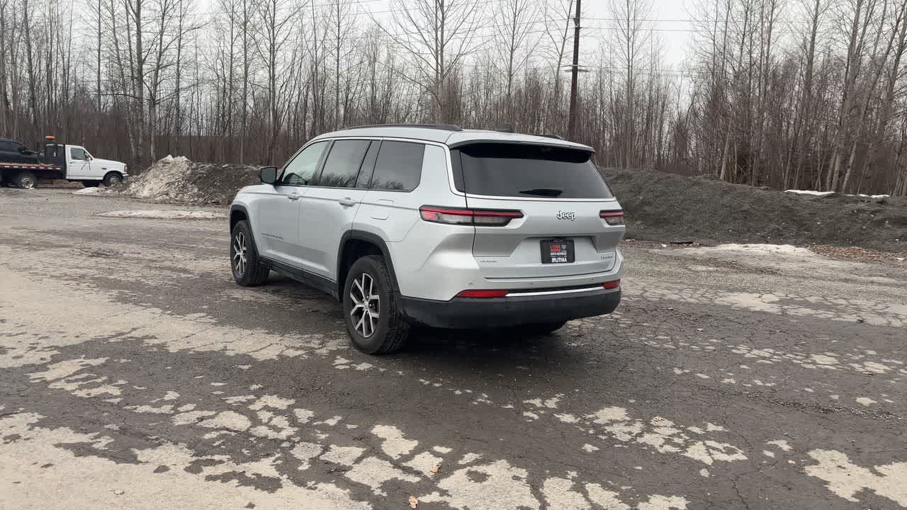 Thumbnail: 2024 Jeep Grand Cherokee L - 11