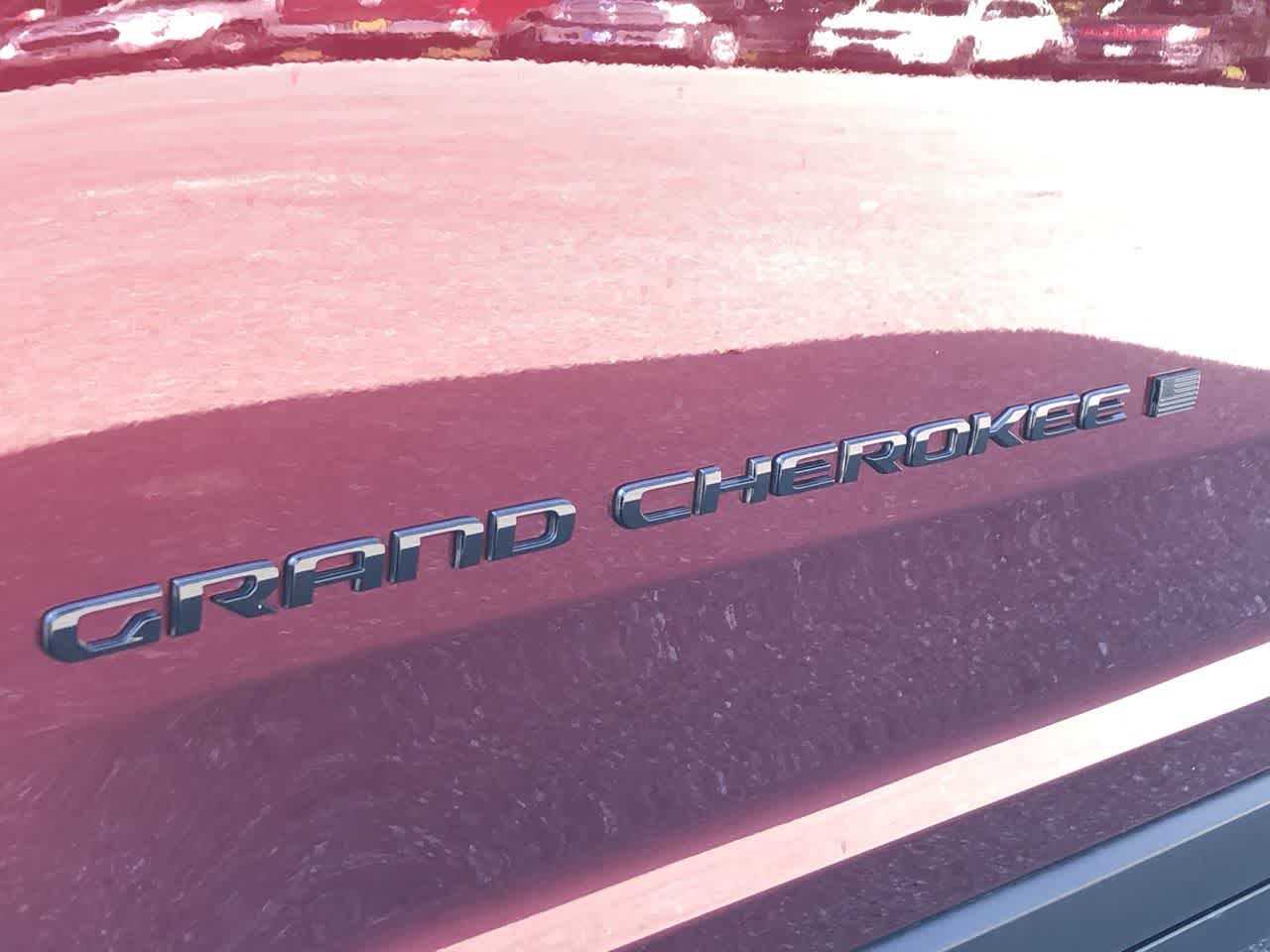 Thumbnail: 2025 Jeep Grand Cherokee - 18