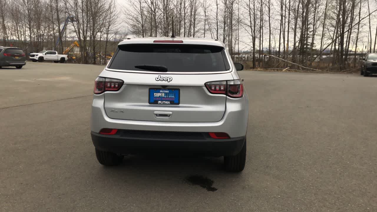 Thumbnail: 2025 Jeep Compass - 11