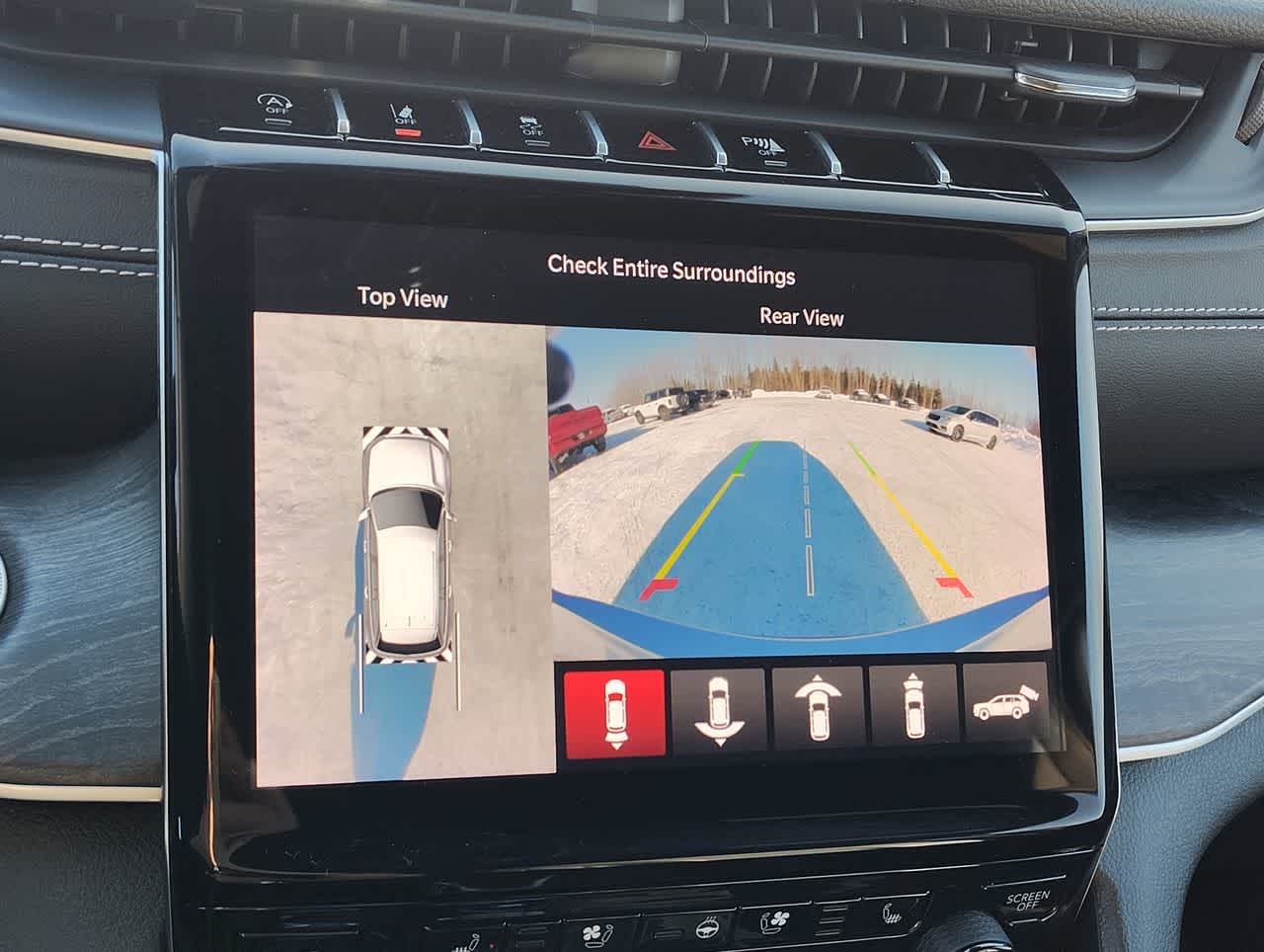 Thumbnail: 2024 Jeep Grand Cherokee L - 21