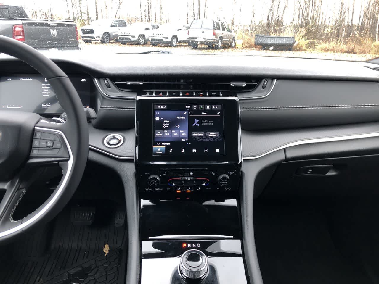 Thumbnail: 2024 Jeep Grand Cherokee - 18