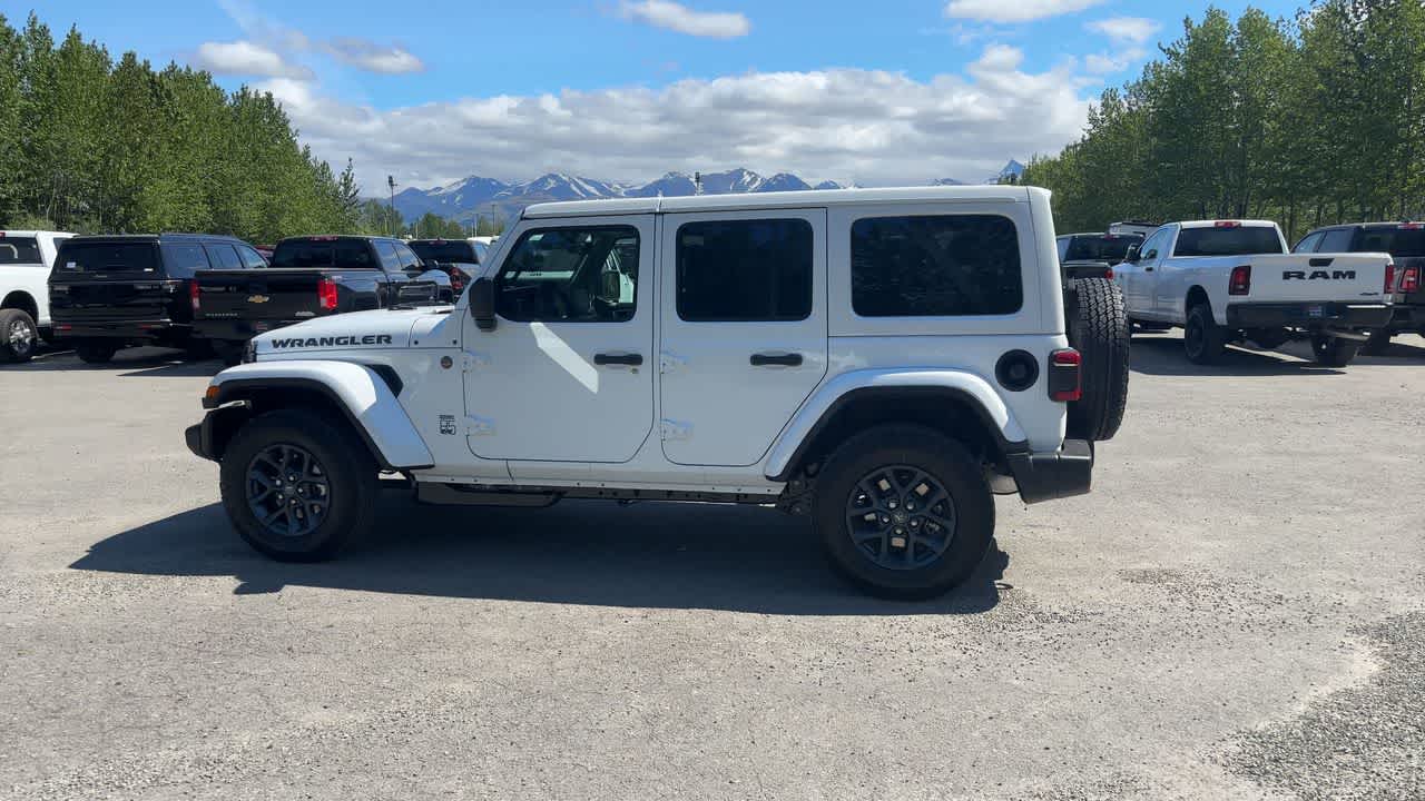 Thumbnail: 2026 Jeep Wrangler - 9