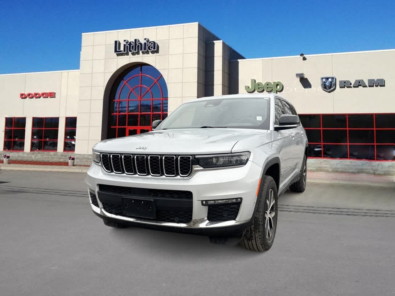 2024 Jeep Grand Cherokee L Limited 4x4's photo