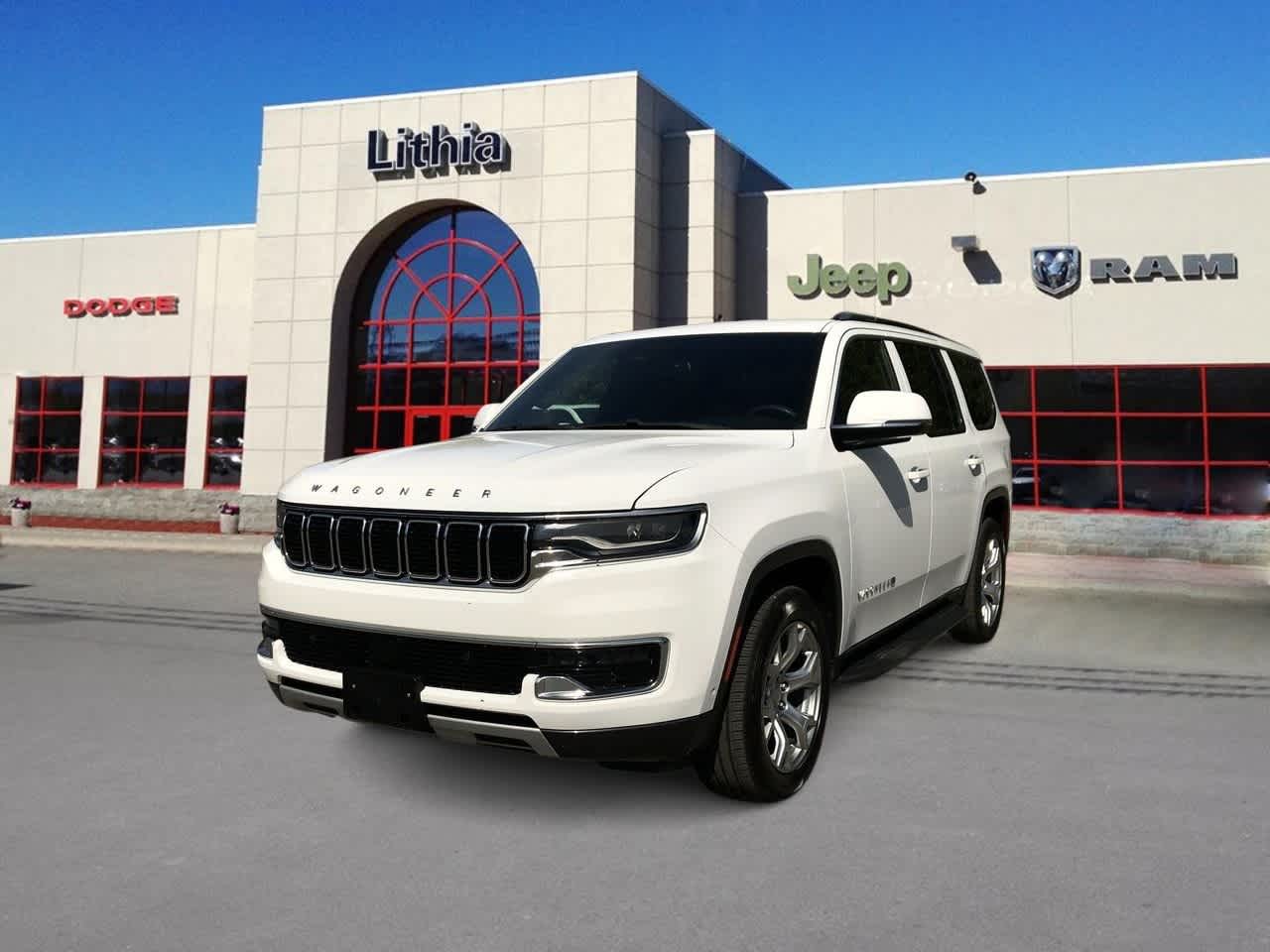 2022 Jeep Wagoneer Series II Hero Image