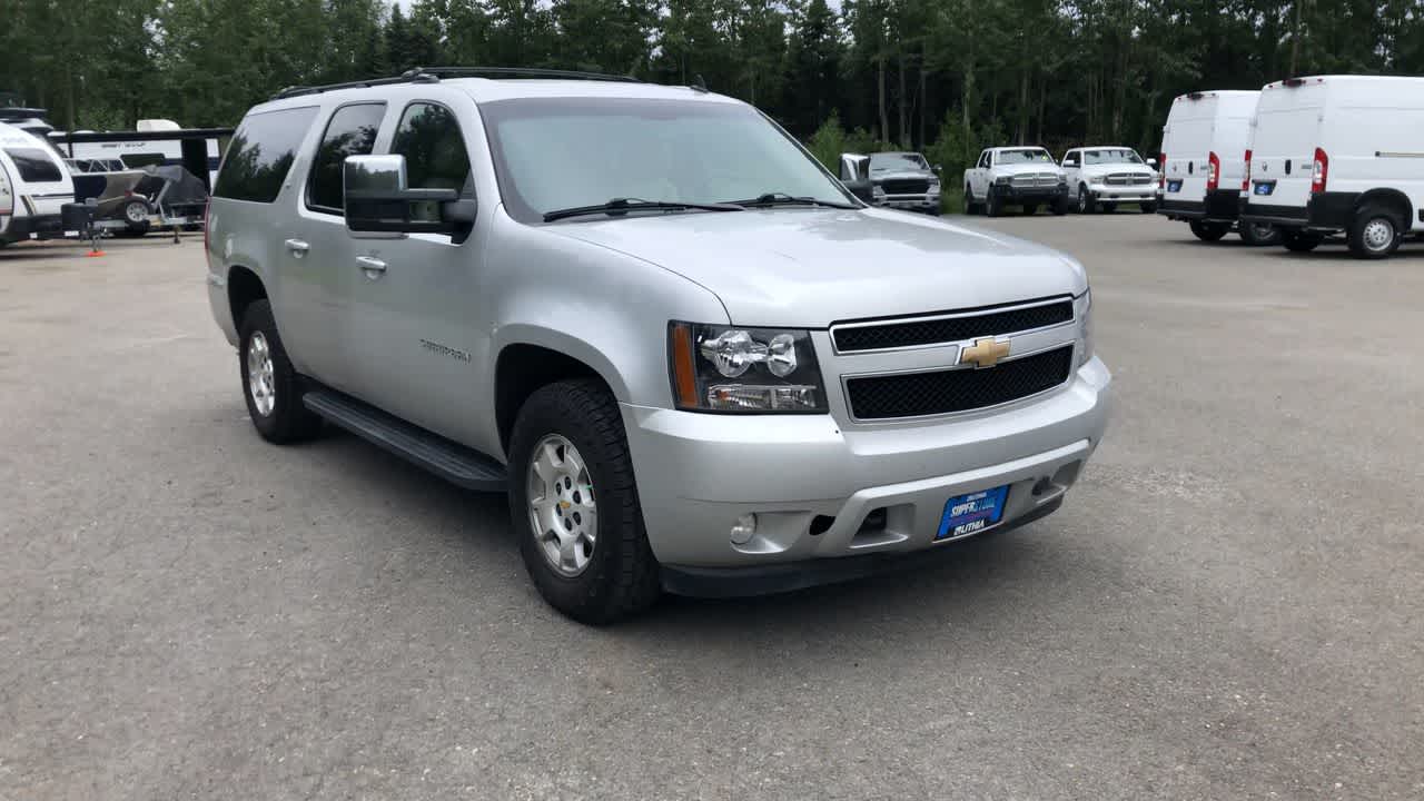 Thumbnail: 2010 Chevrolet Suburban - 2