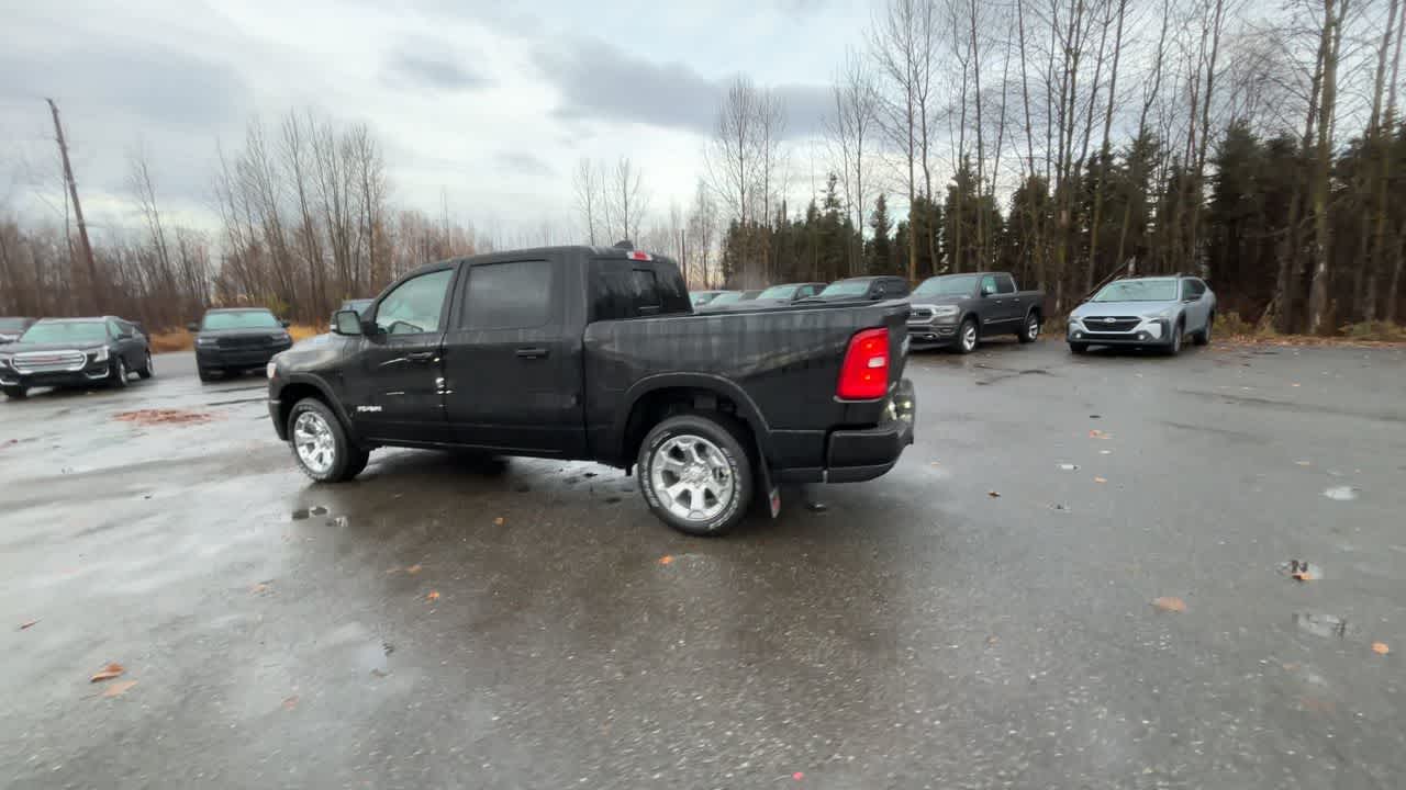 Thumbnail: 2025 RAM 1500 - 10