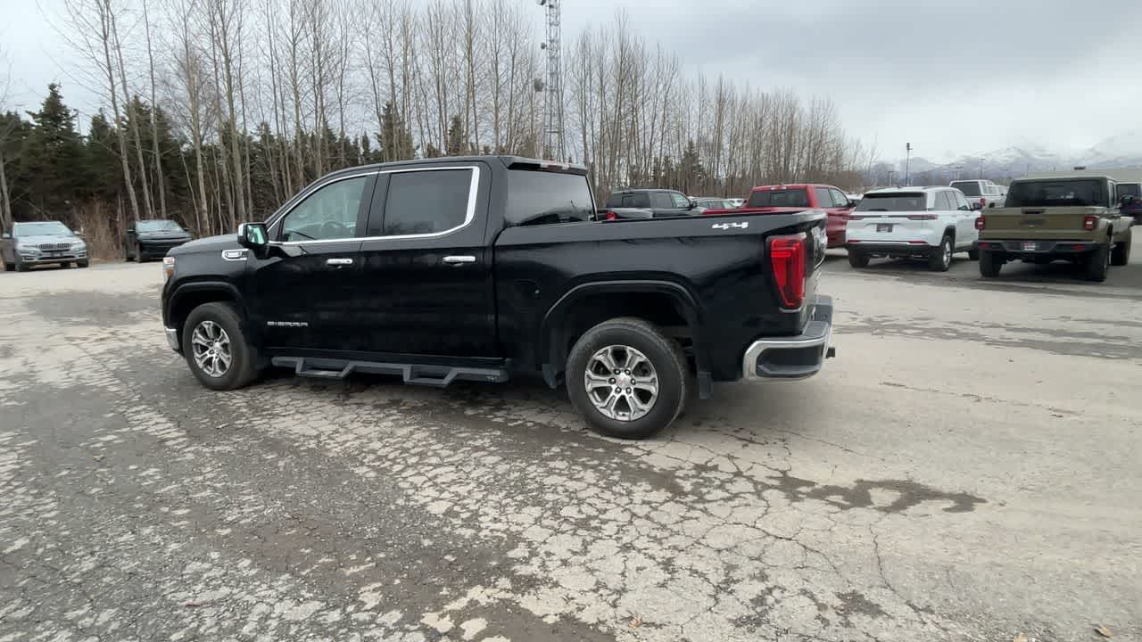 Thumbnail: 2022 GMC Sierra 1500 - 10