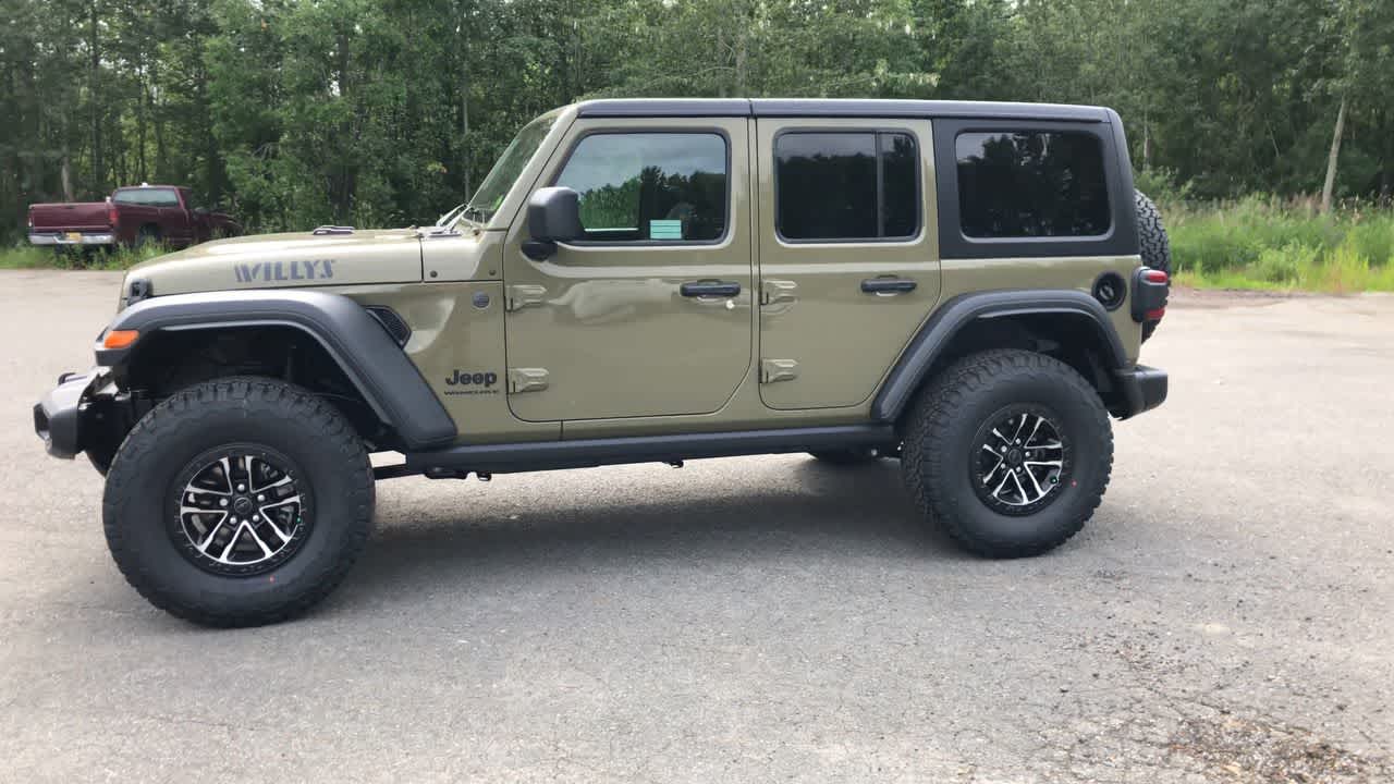 Thumbnail: 2025 Jeep Wrangler - 7