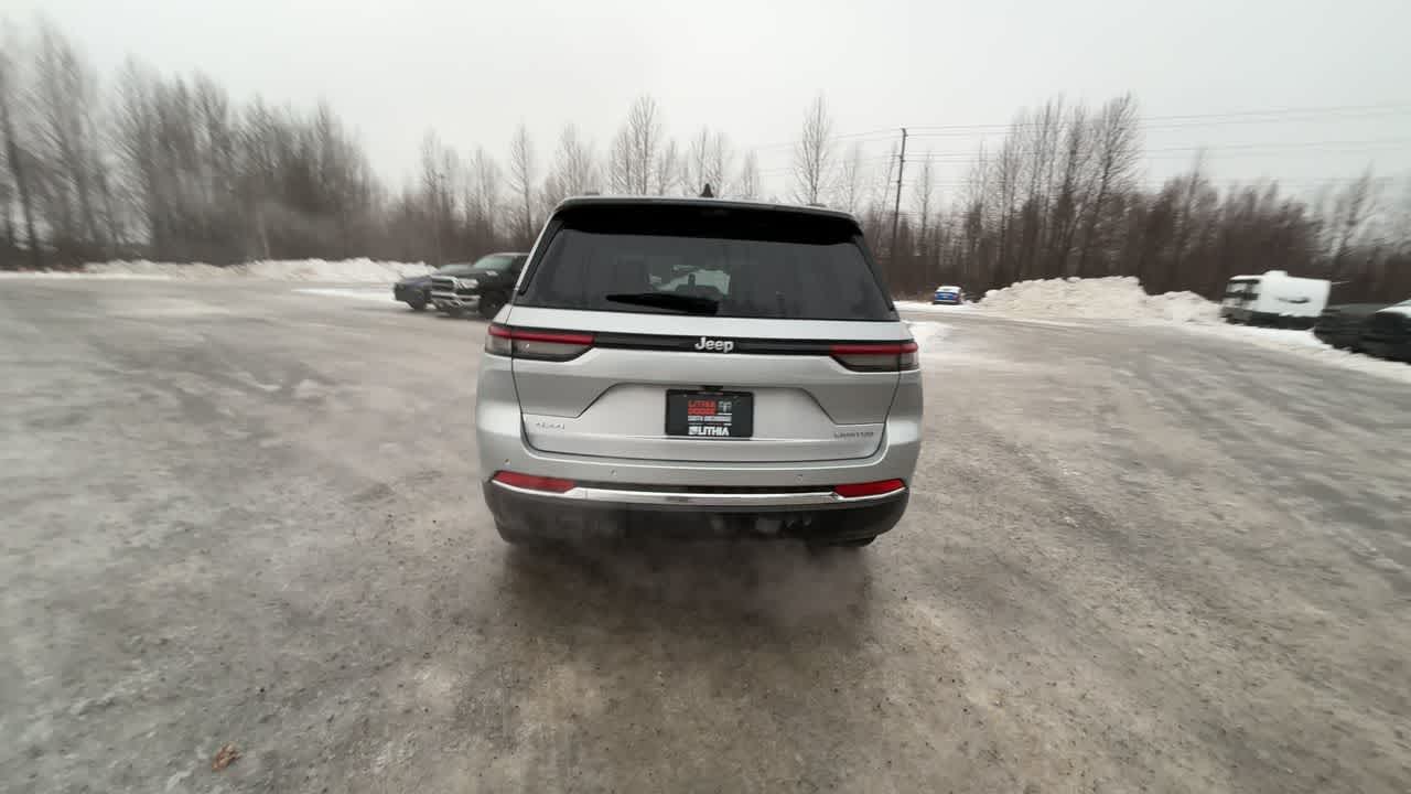 Thumbnail: 2025 Jeep Grand Cherokee - 12