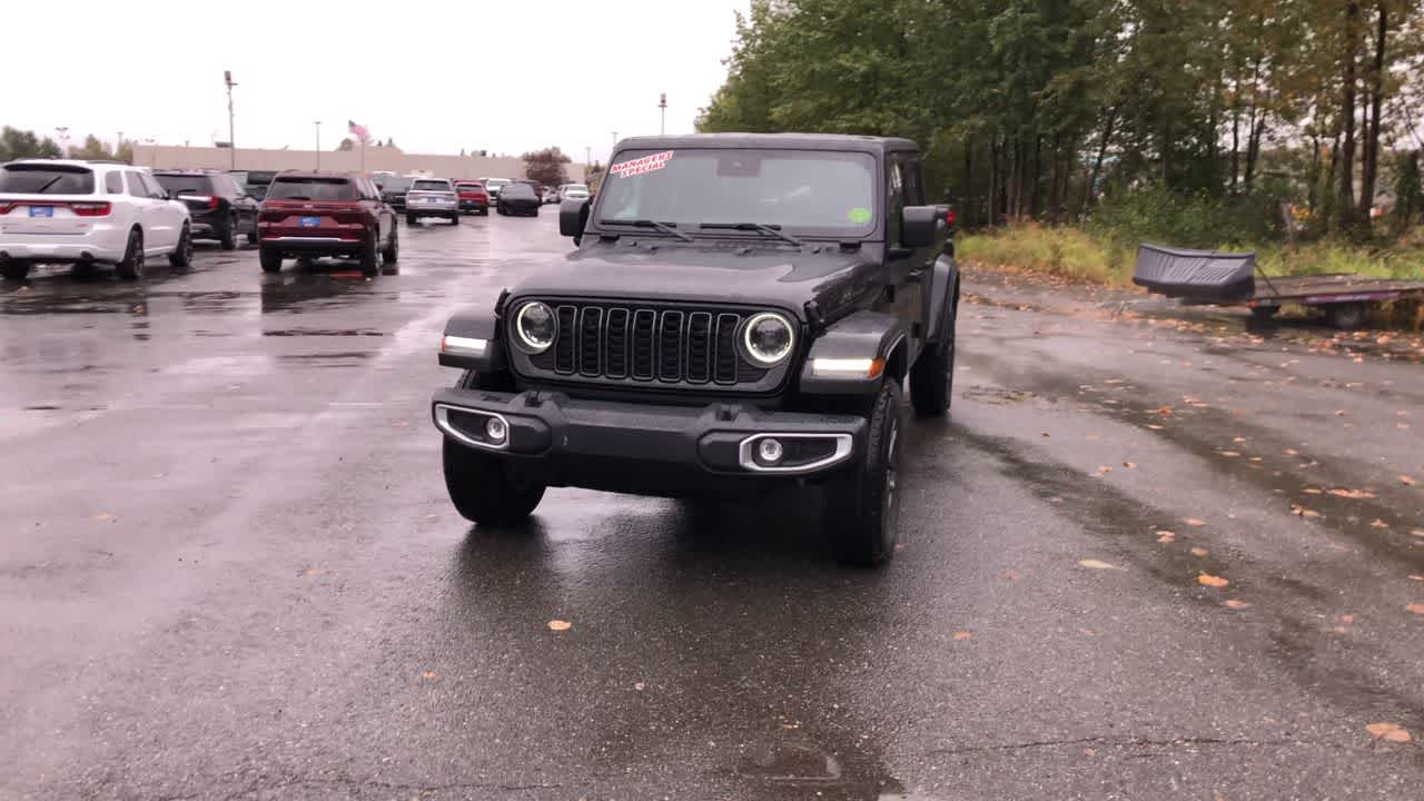 Thumbnail: 2025 Jeep Gladiator - 5
