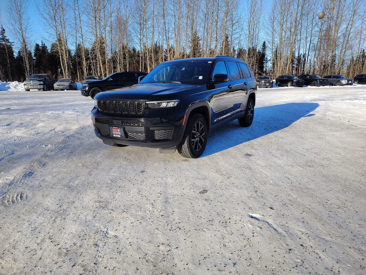 Thumbnail: 2024 Jeep Grand Cherokee L - 4