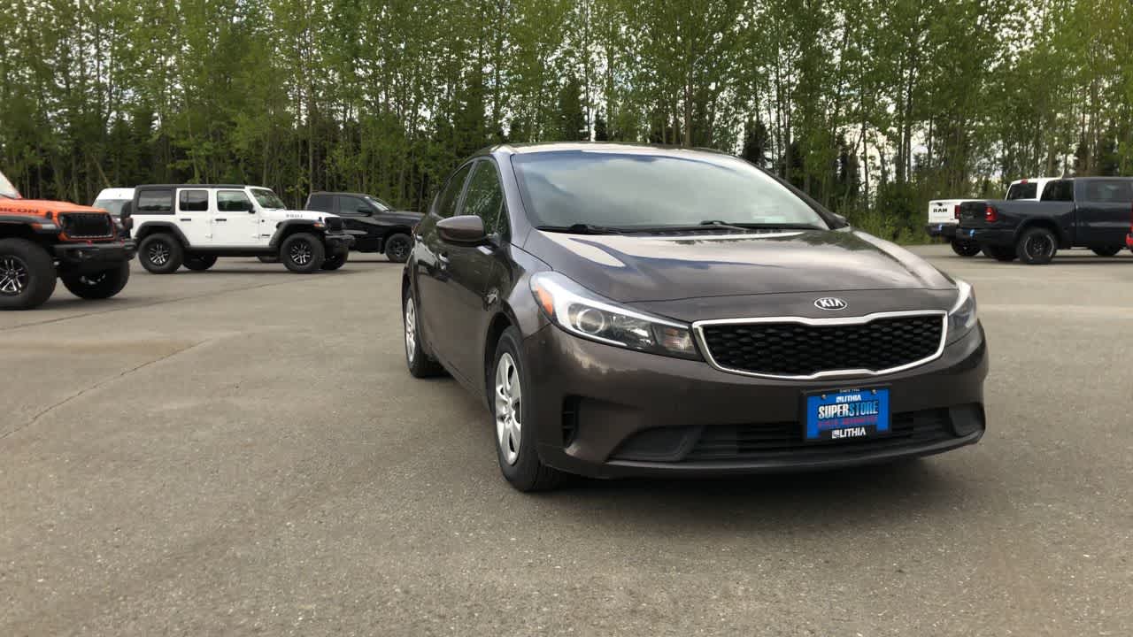 Thumbnail: 2018 Kia Forte - 3