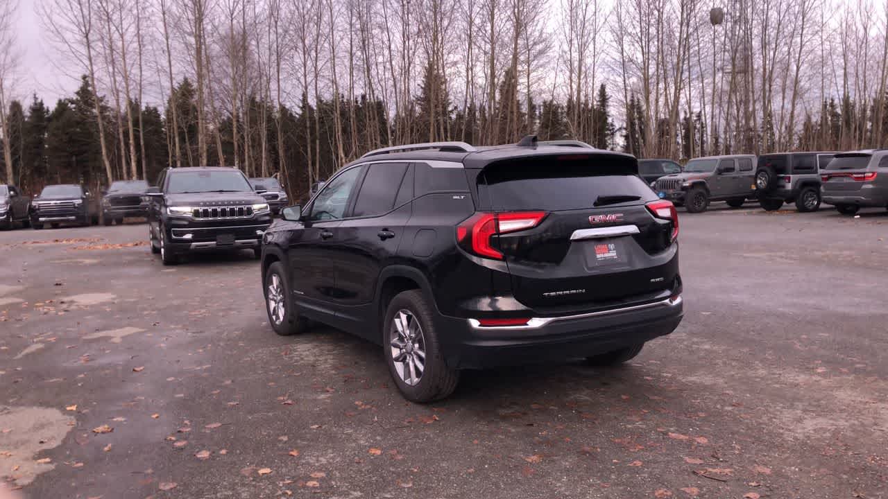 Thumbnail: 2024 GMC Terrain - 10