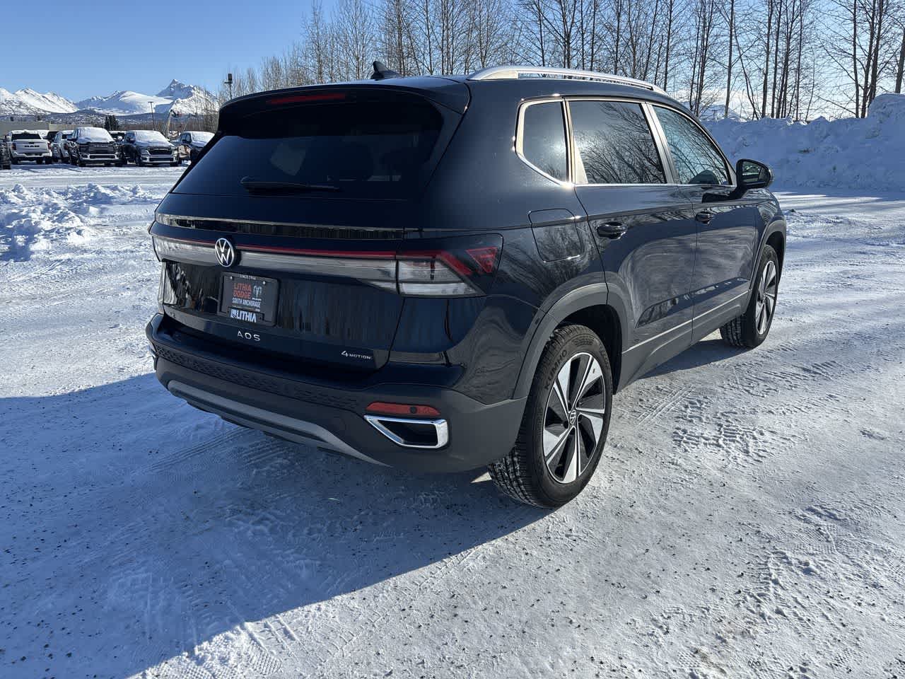 Thumbnail: 2025 Volkswagen Taos - 8