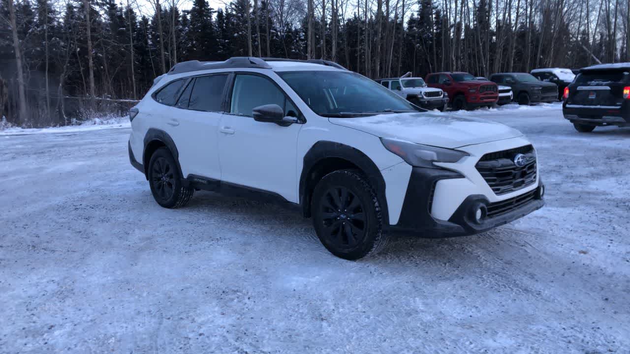 2023 Subaru Outback Onyx Edition photo 2