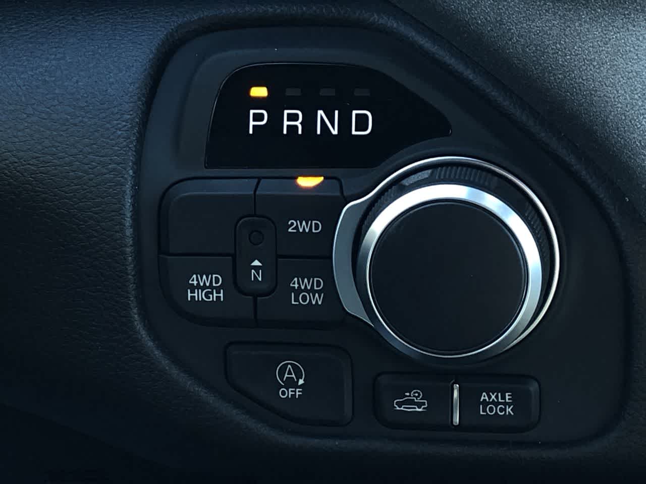 Thumbnail: 2025 RAM 1500 - 27