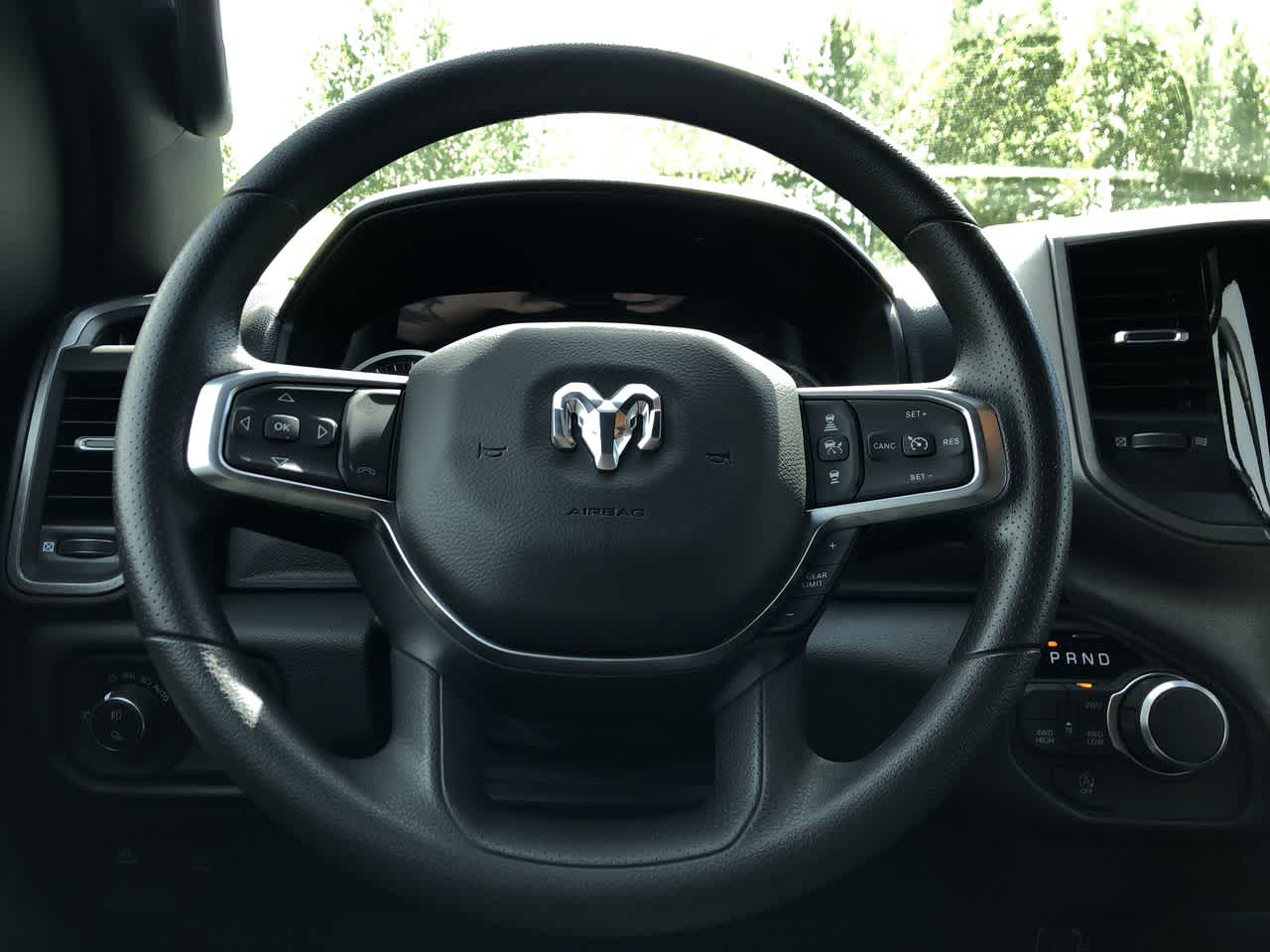 Thumbnail: 2025 RAM 1500 - 25