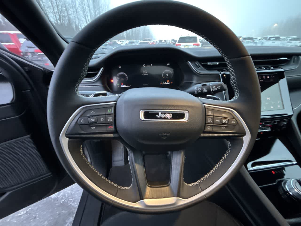 Thumbnail: 2024 Jeep Grand Cherokee - 25