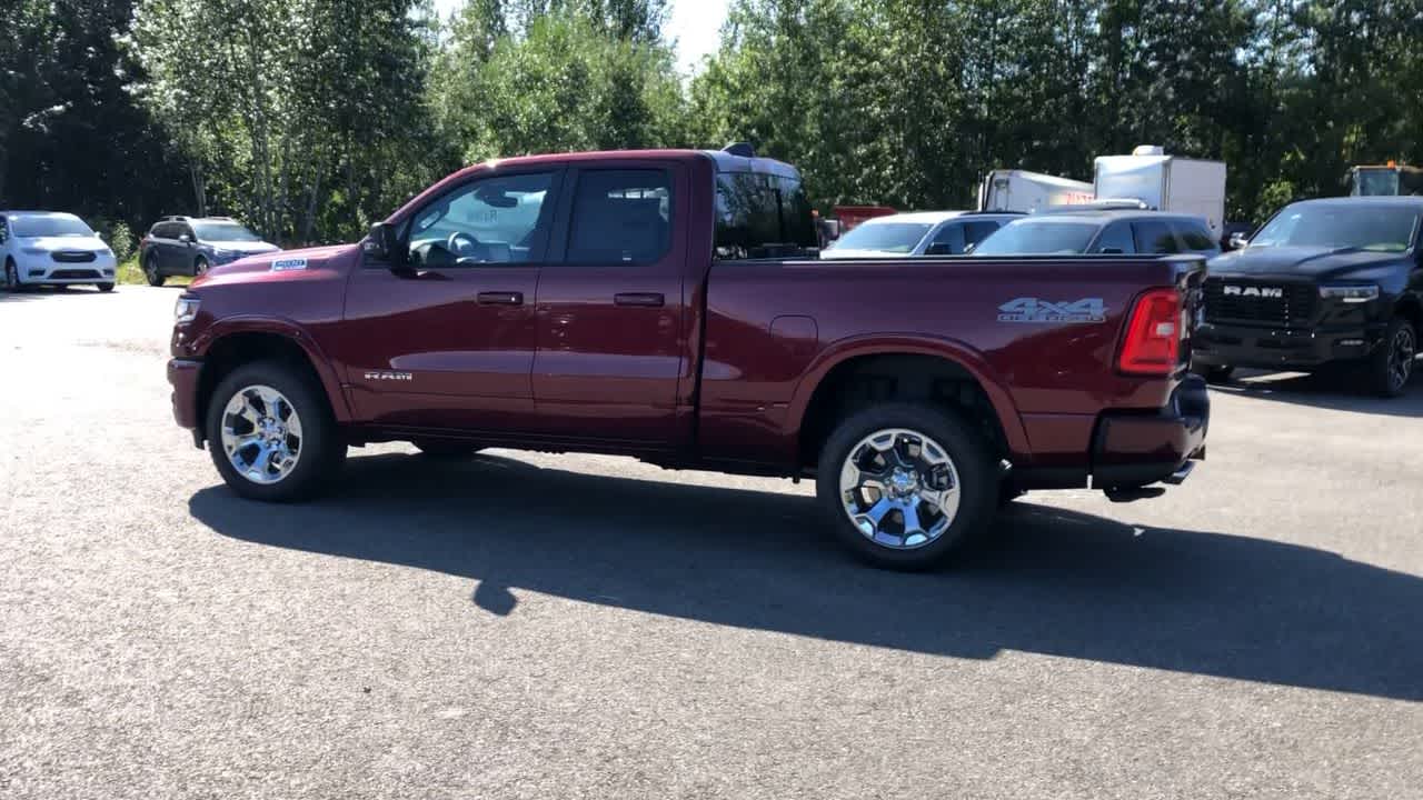 Thumbnail: 2025 RAM 1500 - 9