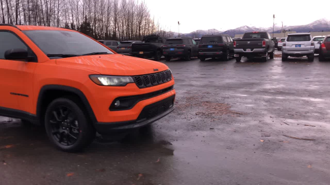 Thumbnail: 2026 Jeep Compass - 17