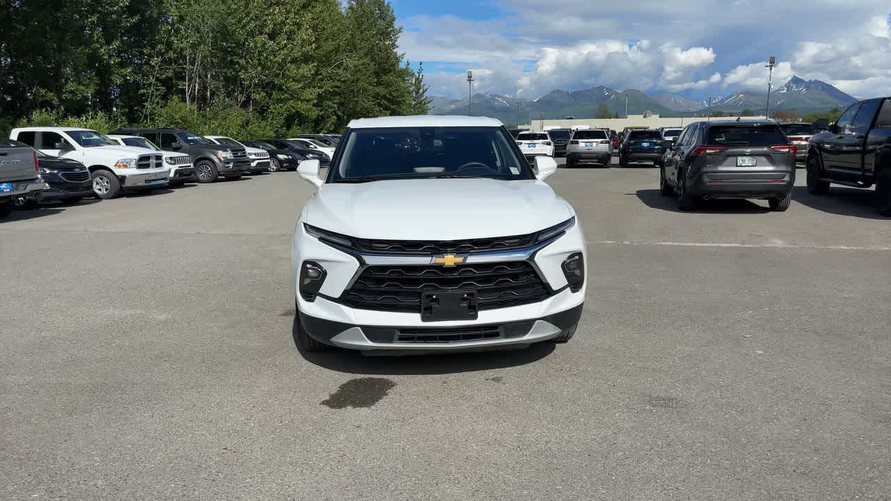 Thumbnail: 2025 Chevrolet Blazer - 4