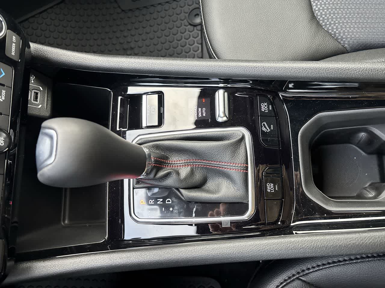 Thumbnail: 2026 Jeep Compass - 27