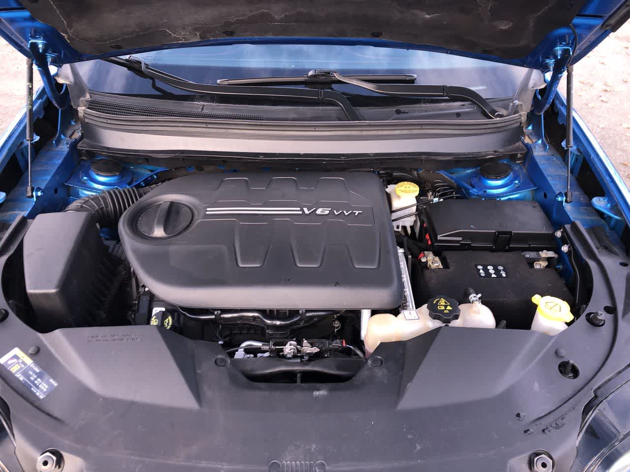 Thumbnail: 2022 Jeep Cherokee - 32