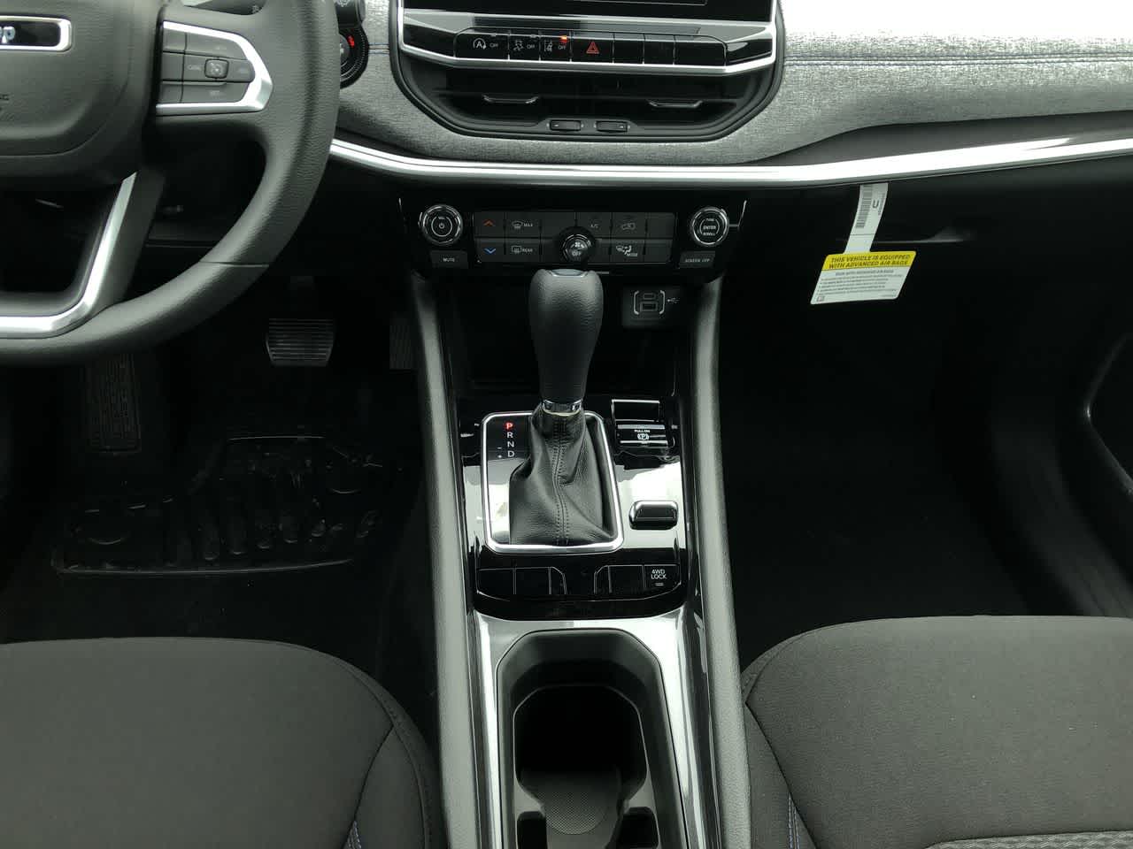 Thumbnail: 2025 Jeep Compass - 28