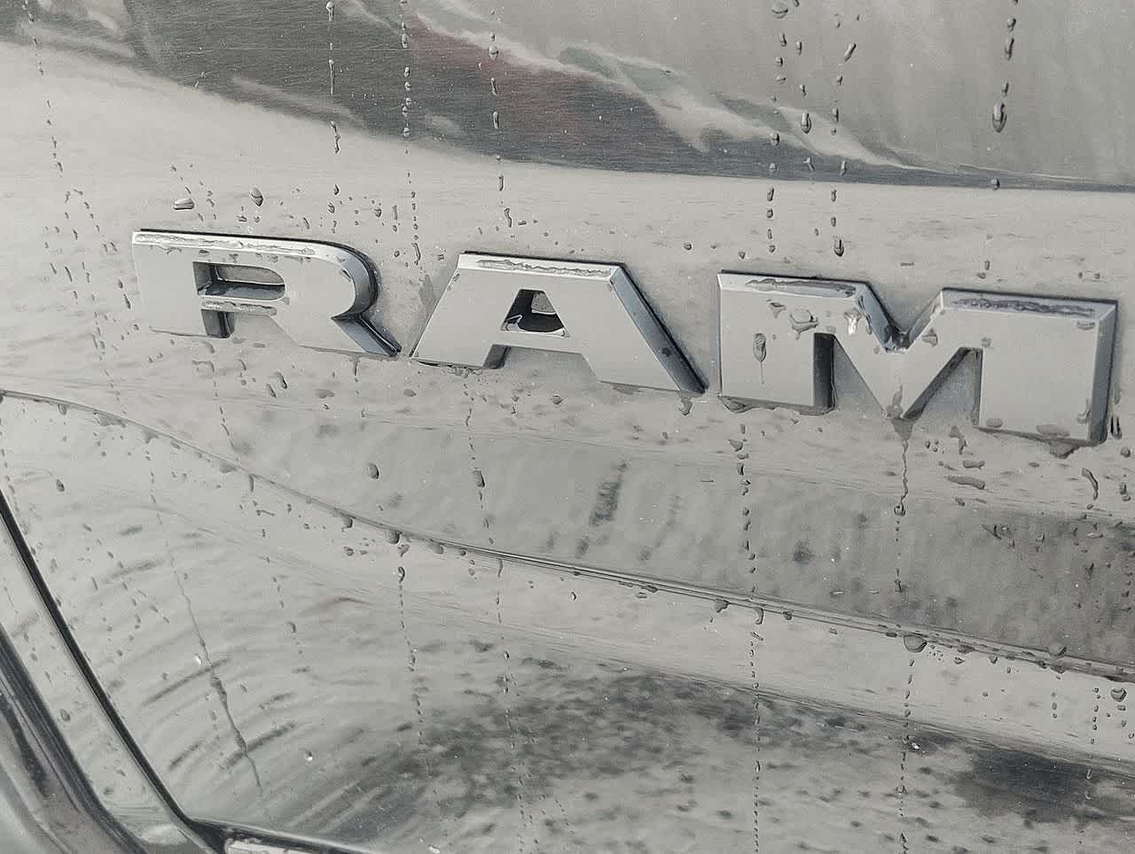 Thumbnail: 2020 RAM 1500 - 18