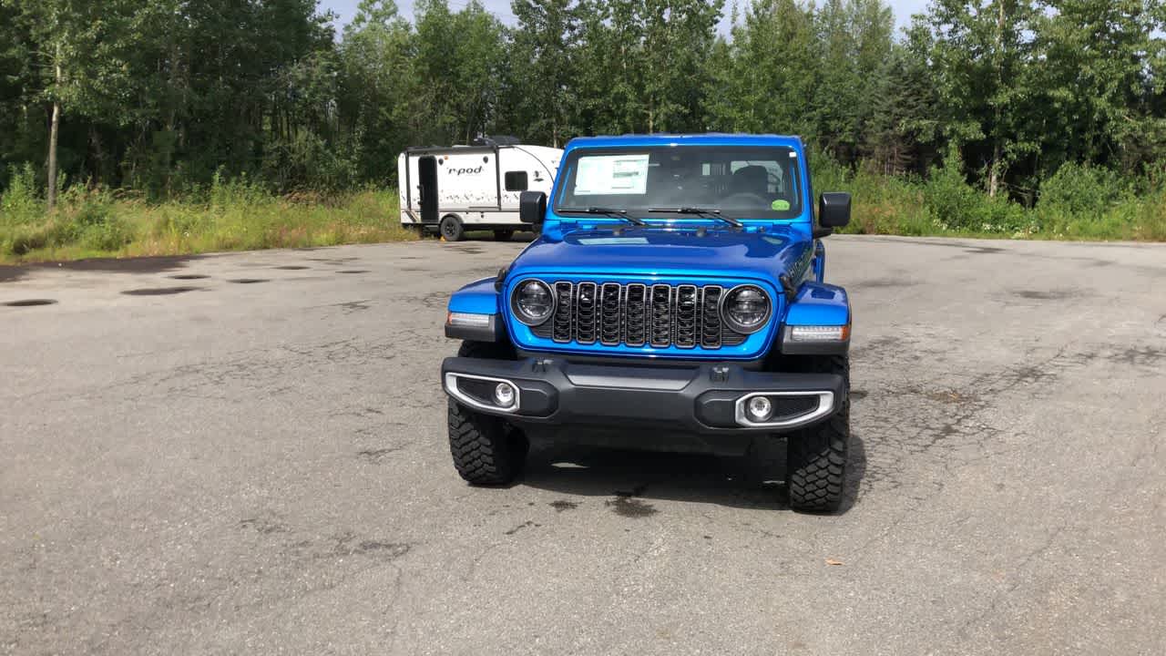 Thumbnail: 2025 Jeep Gladiator - 5