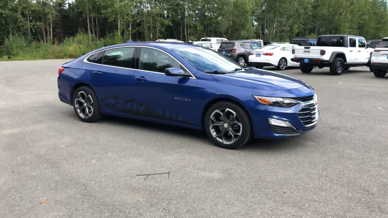 Thumbnail: 2023 Chevrolet Malibu - 17