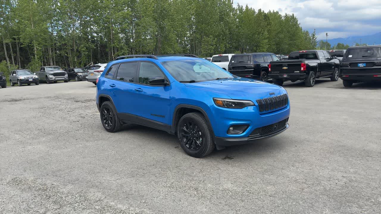 Thumbnail: 2023 Jeep Cherokee - 2