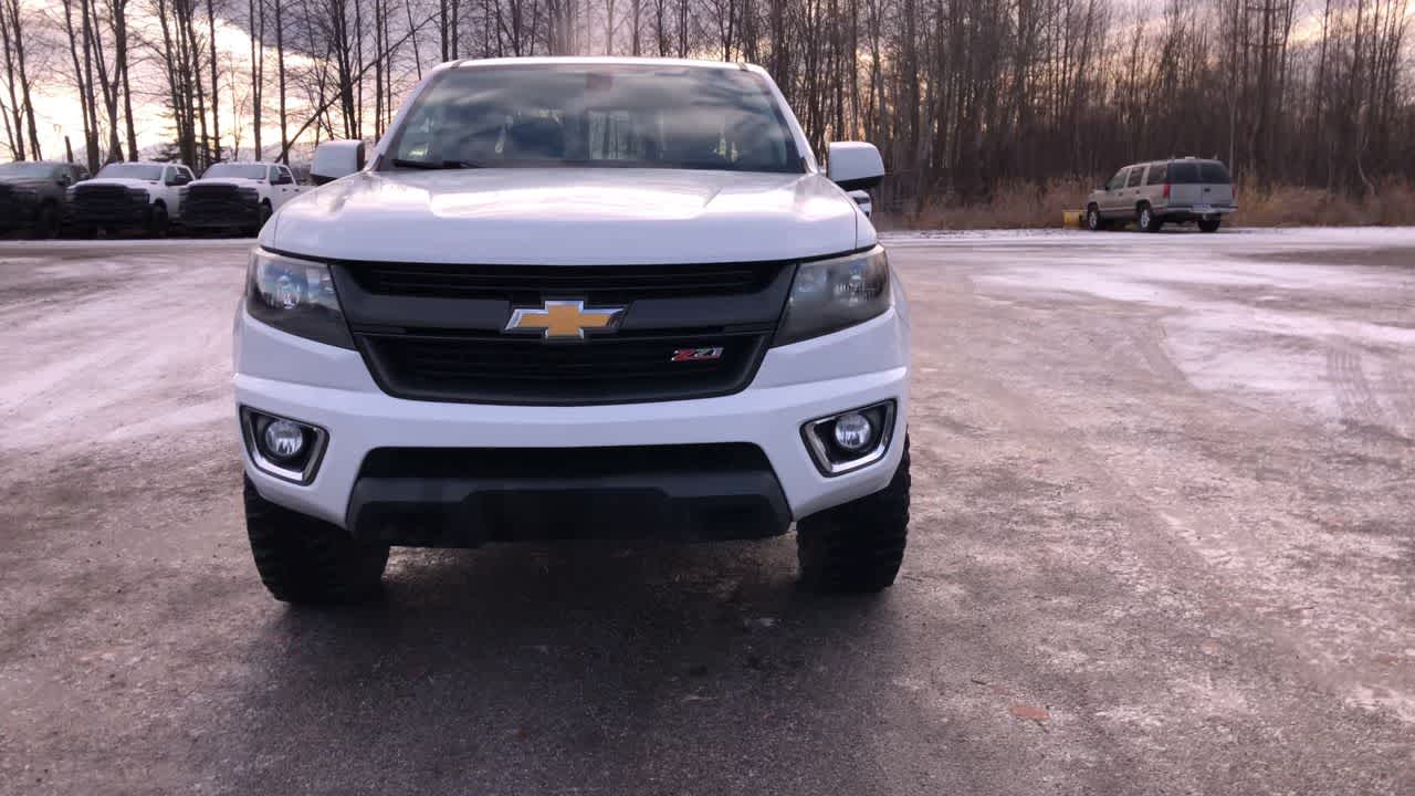 Thumbnail: 2020 Chevrolet Colorado - 3