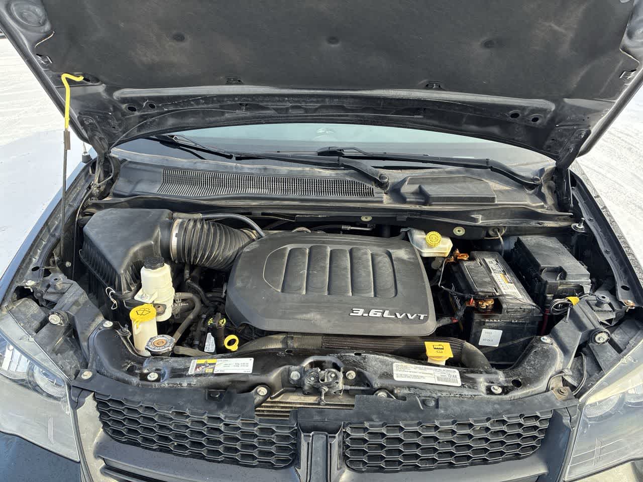 Thumbnail: 2018 Dodge Grand Caravan - 16