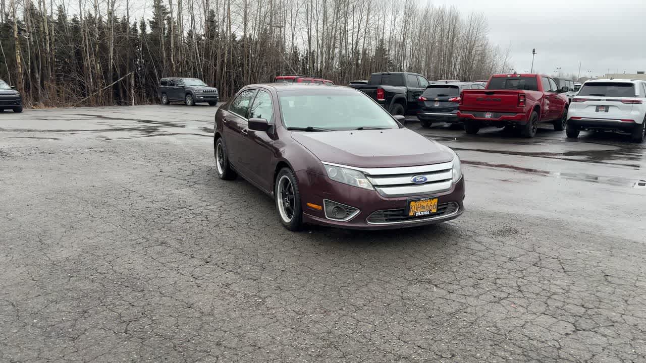 Thumbnail: 2011 Ford Fusion - 3