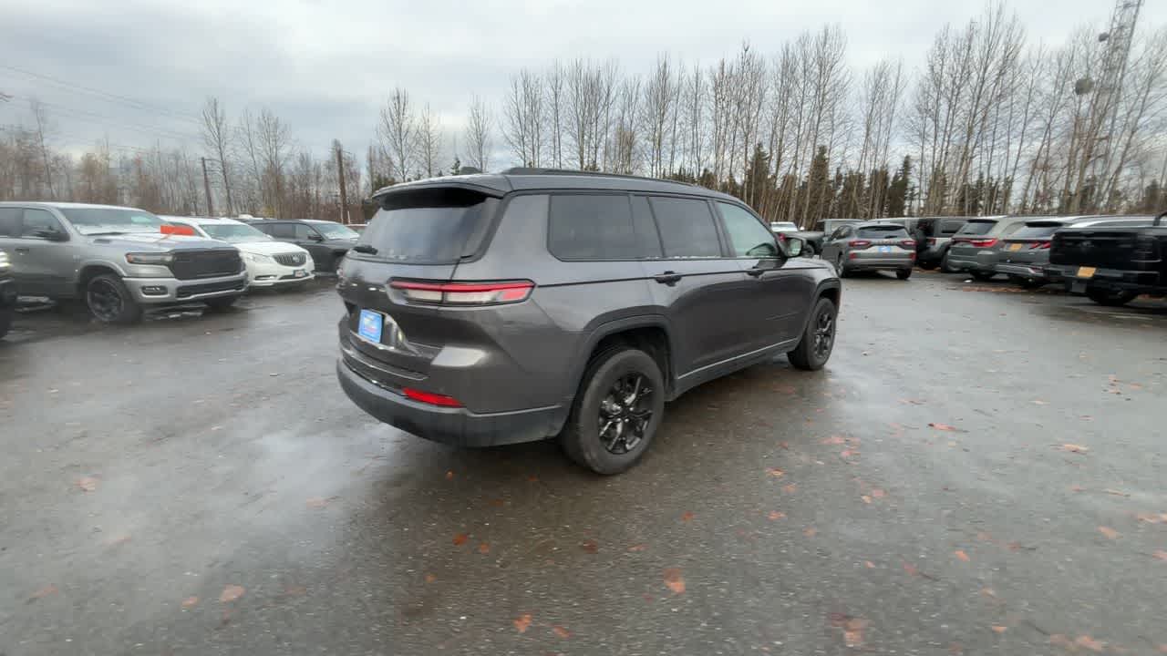 Thumbnail: 2024 Jeep Grand Cherokee L - 14