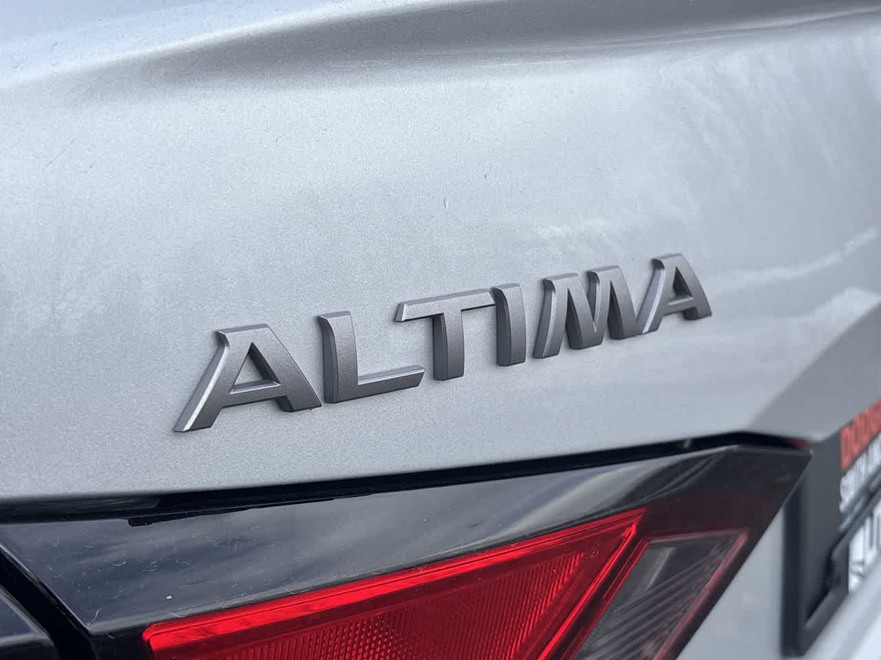 Thumbnail: 2025 Nissan Altima - 9