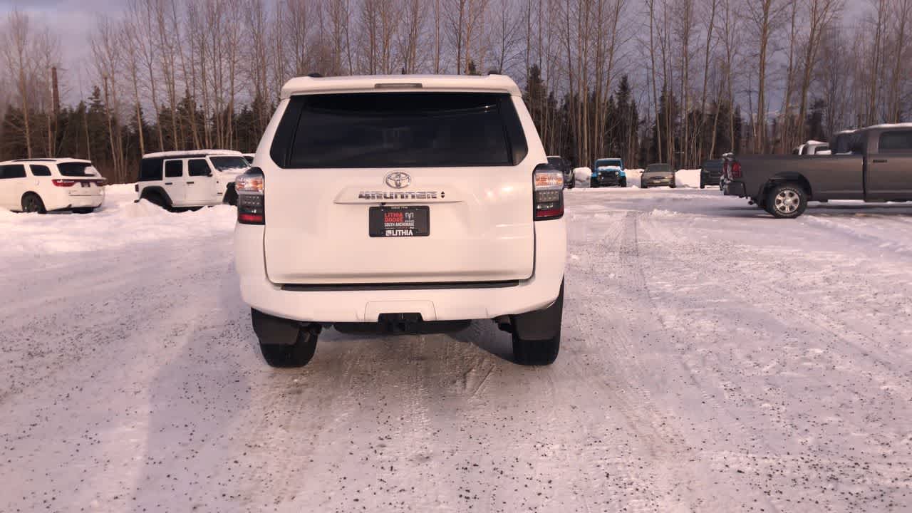 Thumbnail: 2024 Toyota 4Runner - 11