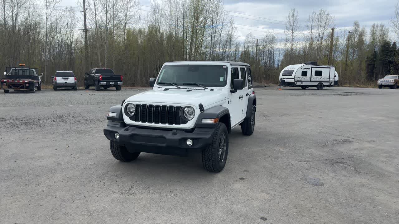 Thumbnail: 2024 Jeep Wrangler - 5