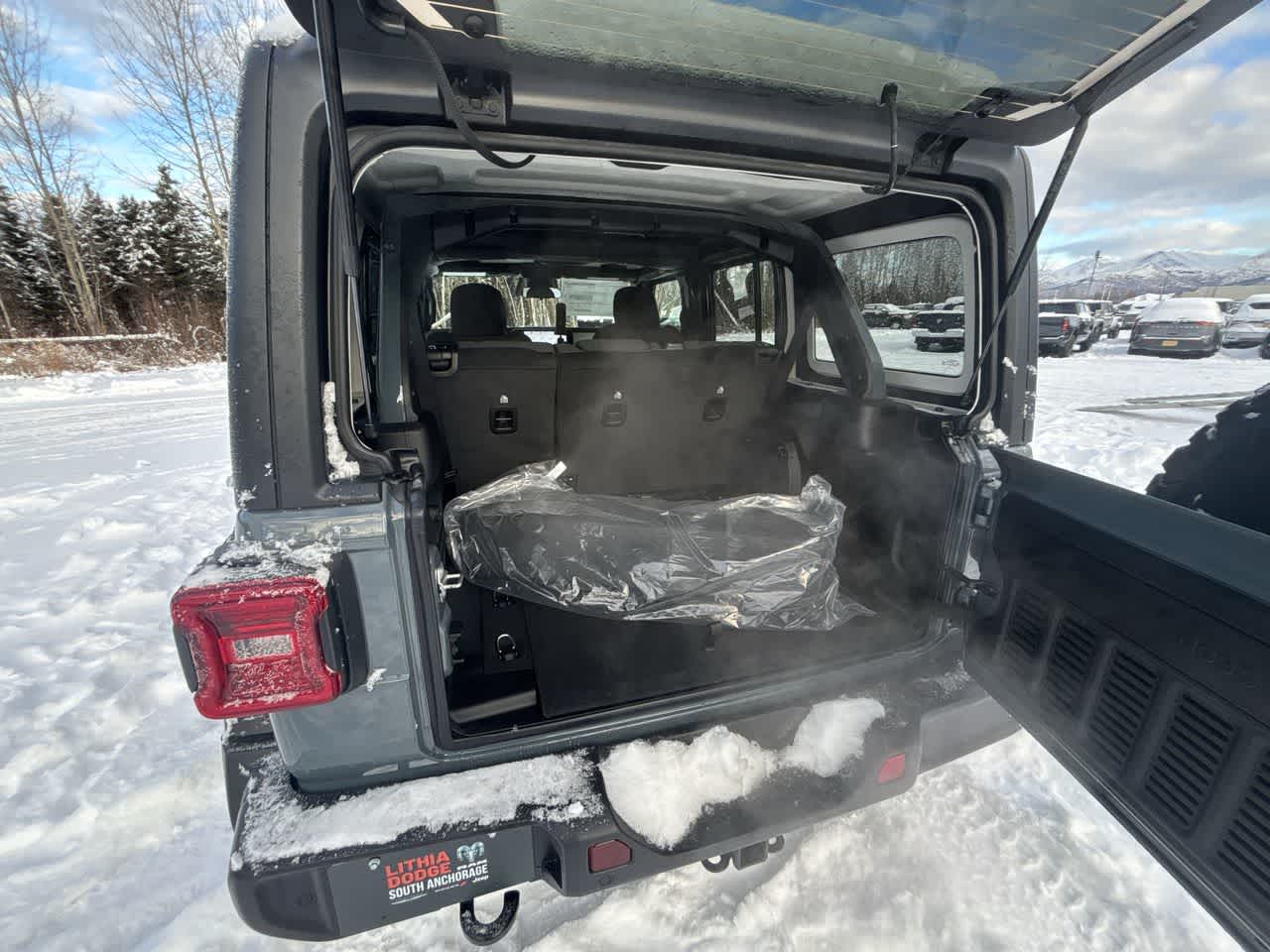 Thumbnail: 2026 Jeep Wrangler - 19