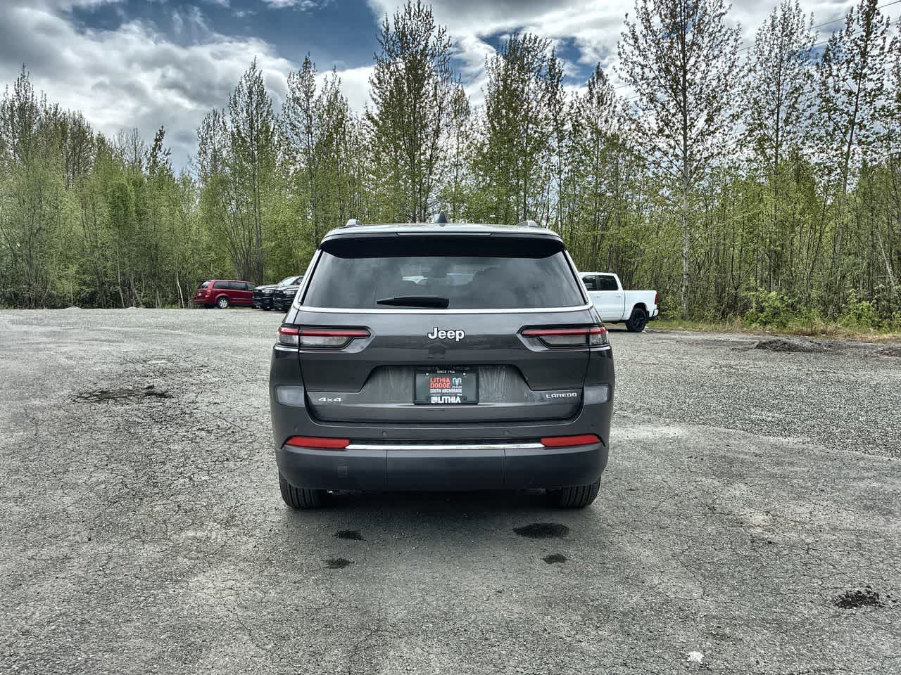 Thumbnail: 2026 Jeep Grand Cherokee - 7