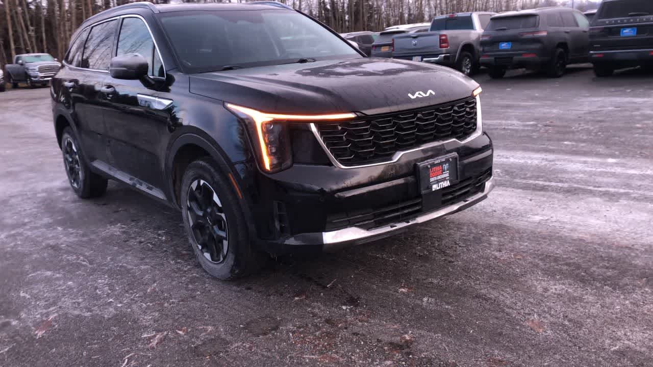 Thumbnail: 2024 Kia Sorento - 2