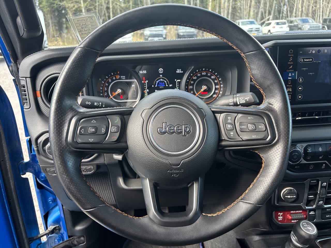 Thumbnail: 2024 Jeep Gladiator - 25